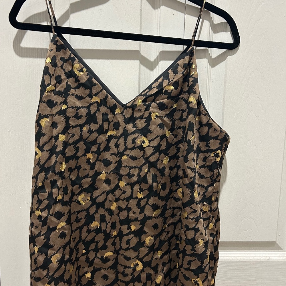 Express size Large cheetah print top